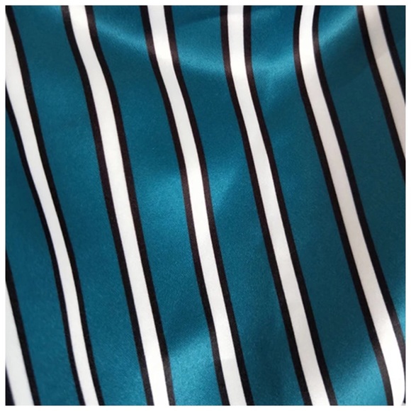 Stunning Teal Silky One Shoulder Top - Picture 6 of 6